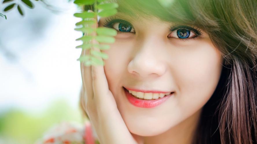 久久精品黄色片看看看_日日狠狠久久8888偷偷色_亚洲国际精品一区二区_久久久久高潮无码精品免费|一区二区三区视频别揉我胸_91综合视频入口一区二区三区_性生活一区二区三区在线观视频_久久av成人精品|【活力中国调研行】“刚柔并济”的碳纤维：女士单手“提车”显示硬核科技